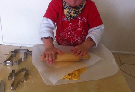 juego para niños con galletas
