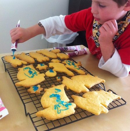 juegos para niños pintando galletas